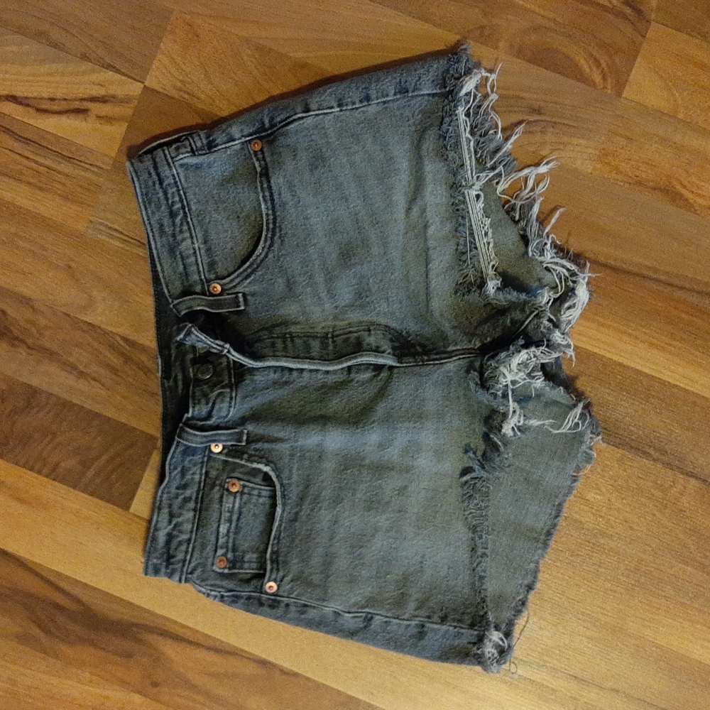 Levi's 501 high waisted shorts